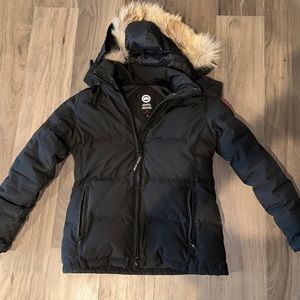 Large Black Canada Goose Chelsea Down Parka - Women's